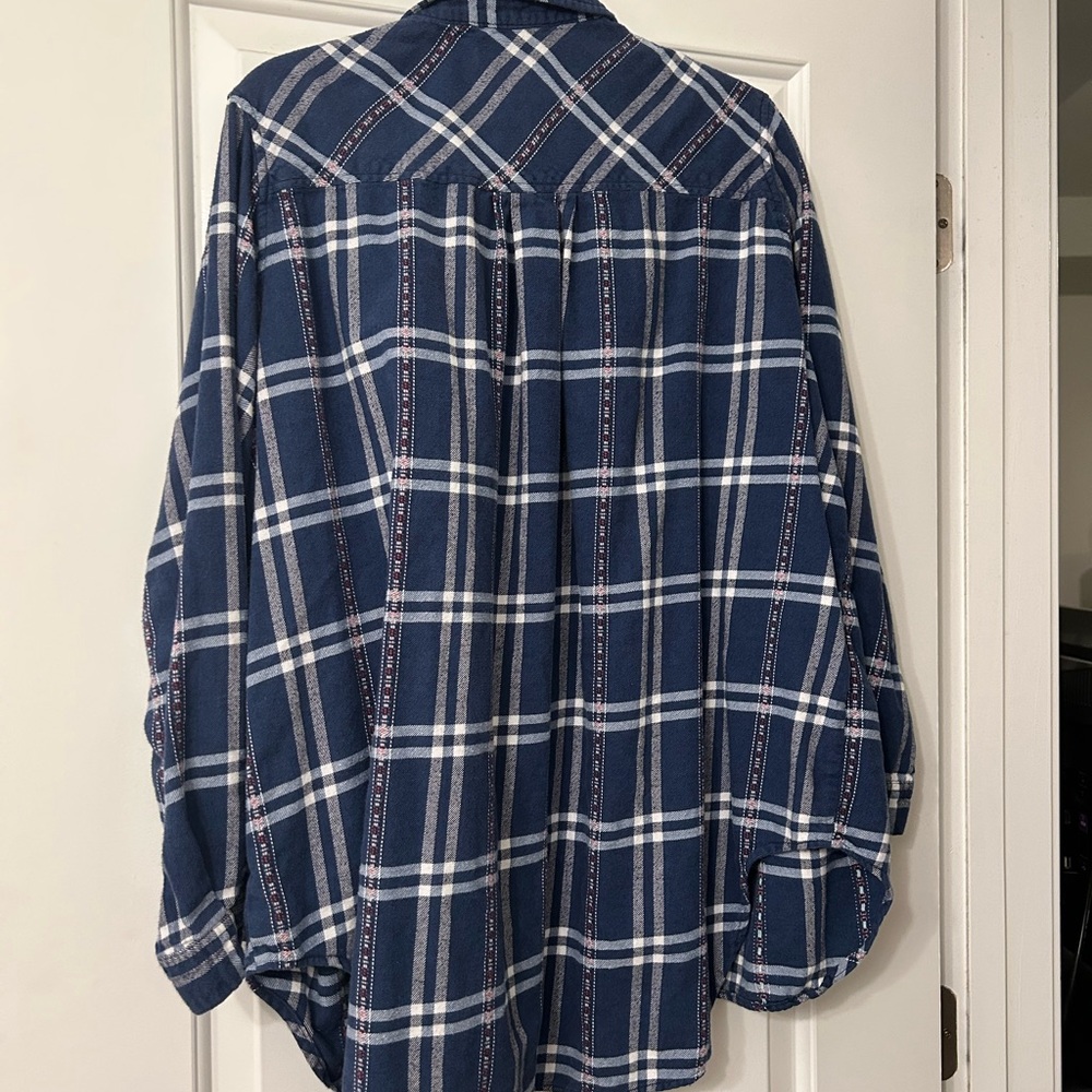 BDG Women’s Flannel Large - Picture 5 of 5